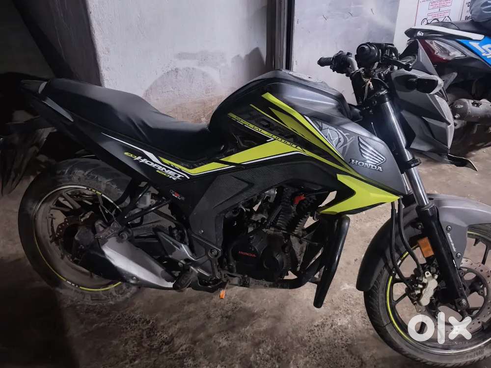 Cb hornet 160 very low price