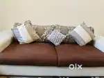 Three-seater sofa