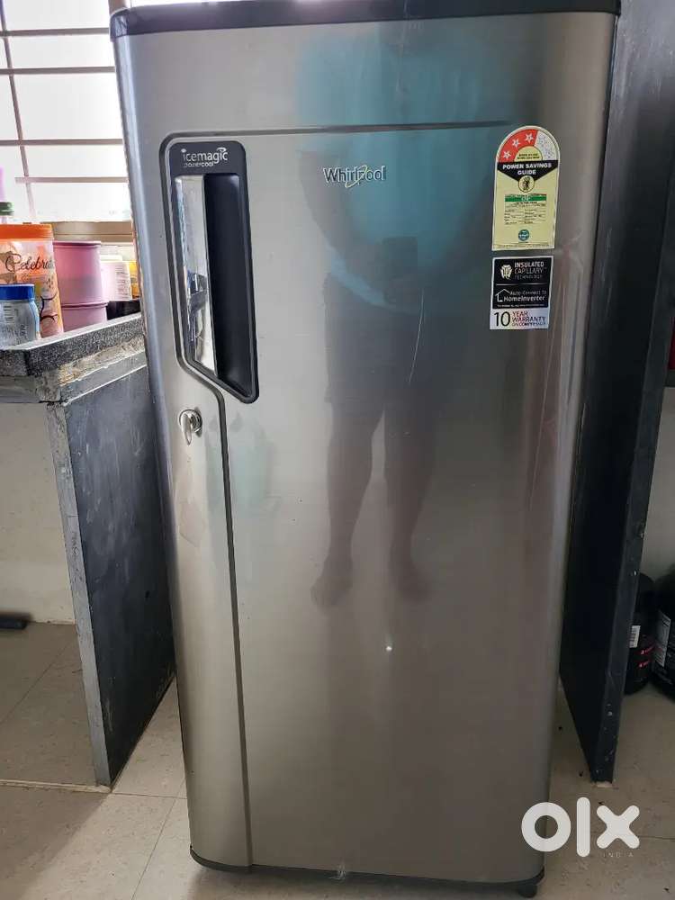 Refrigerator- whirlpool icemagic