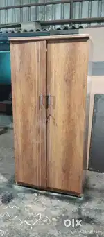 Wooodennn wardrobes, dressing tabless.  On sale