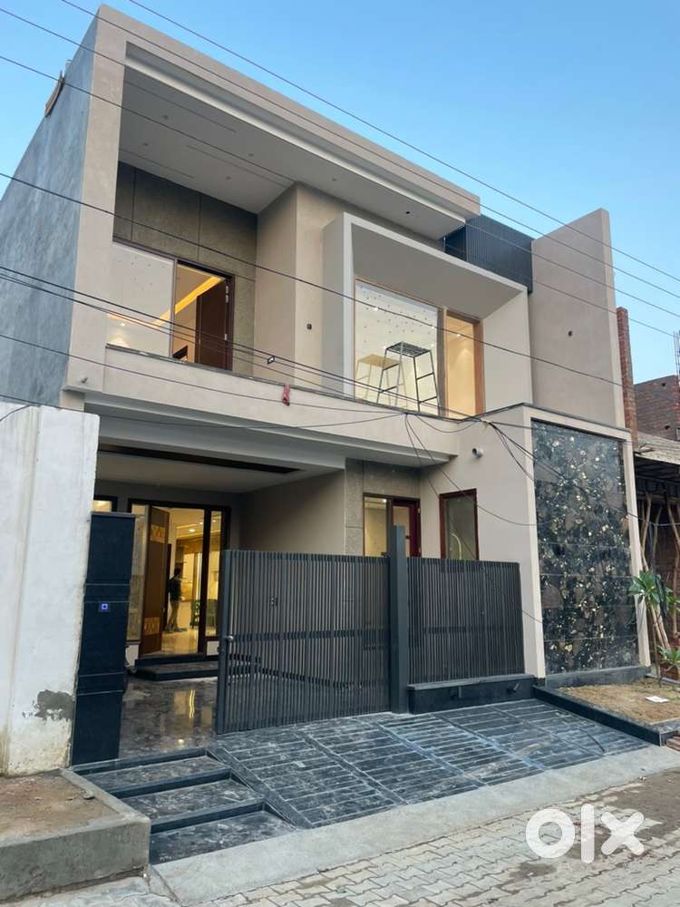 200 sq yrds Newly built kothi for sale