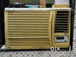 LG Window AC with Remote – Excellent Condition