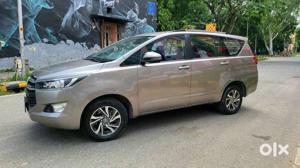 Toyota Innova Crysta 2.4 G Plus MT 7 STR, 2020, Diesel