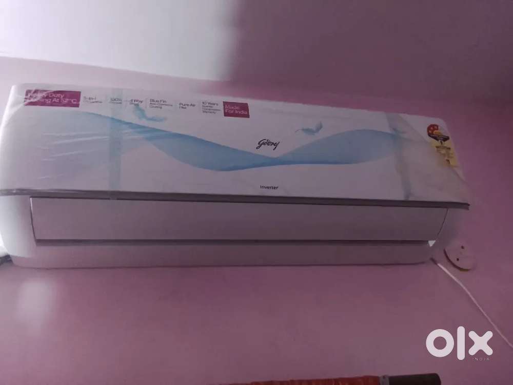 Goodrej 3 star have duty collng At 52.c 4 month old