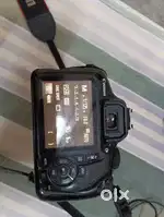 CANON EOS 1300D CAMERA