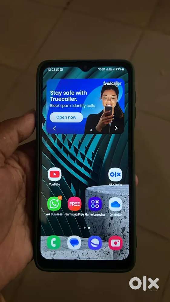 Samsung M12