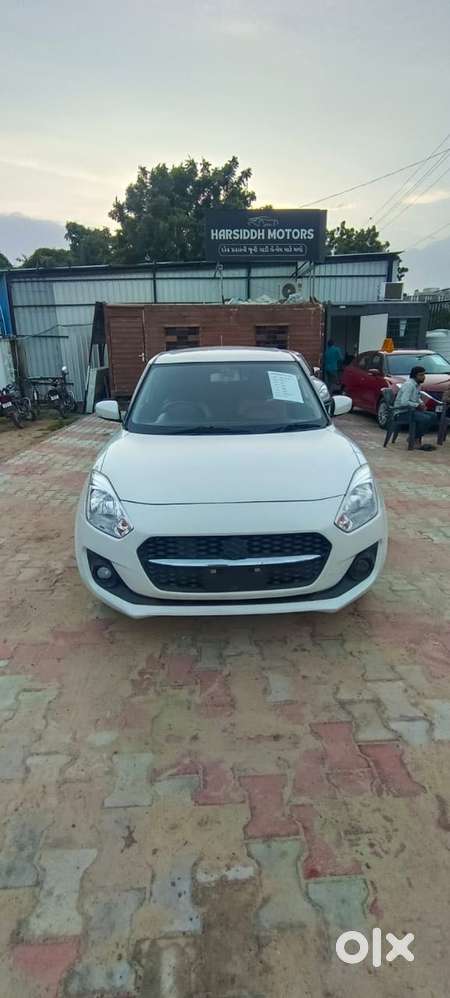 Maruti Suzuki Swift 2018 VXI, 2022, Petrol