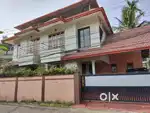 Ernakulam vyttila water front house 4bhk 2.50cr