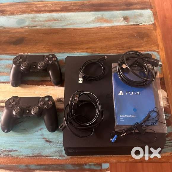 PlayStation 4 500gb Slim - Jetblack