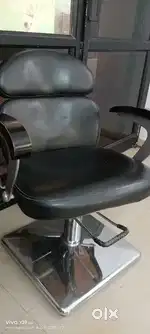BEAUTY PARLOUR CHER