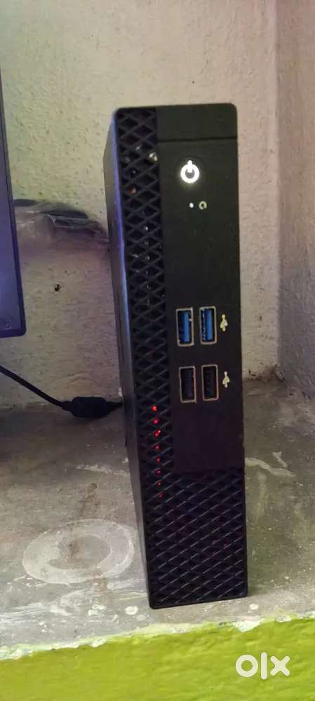 Complete computer set