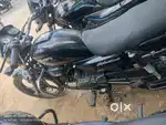 गाड़ी बिल्कुल न्यू शोरूम कंडिशन में है
