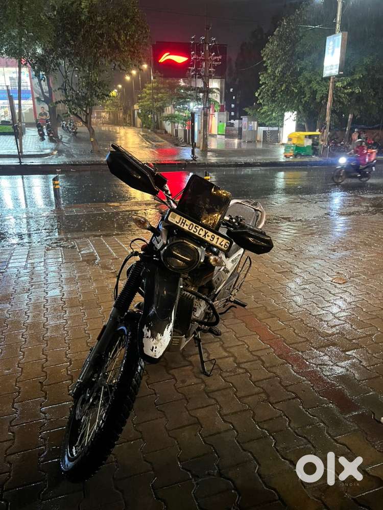 Well mantained, very less driven Hero Xpulse 200