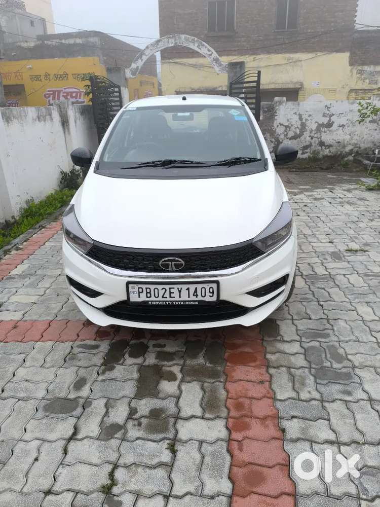 Tata Tiago 2024 CNG & Hybrids 16000 Km Driven