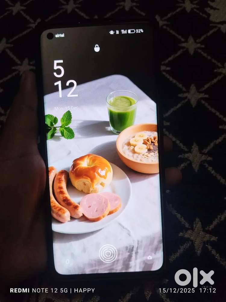 Oppo reno5 pro 5g , Box bill both available 7 months hua h naya liye h