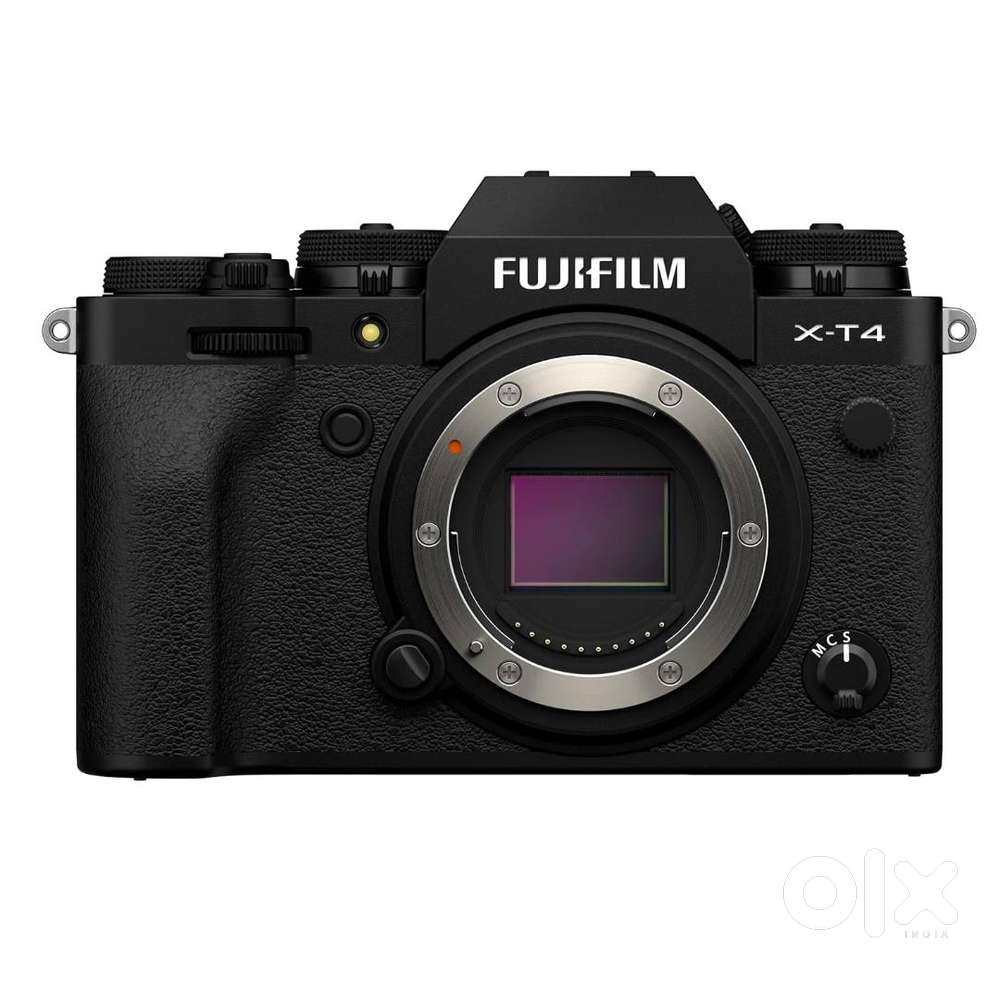 CAMERA WITH LANCES
