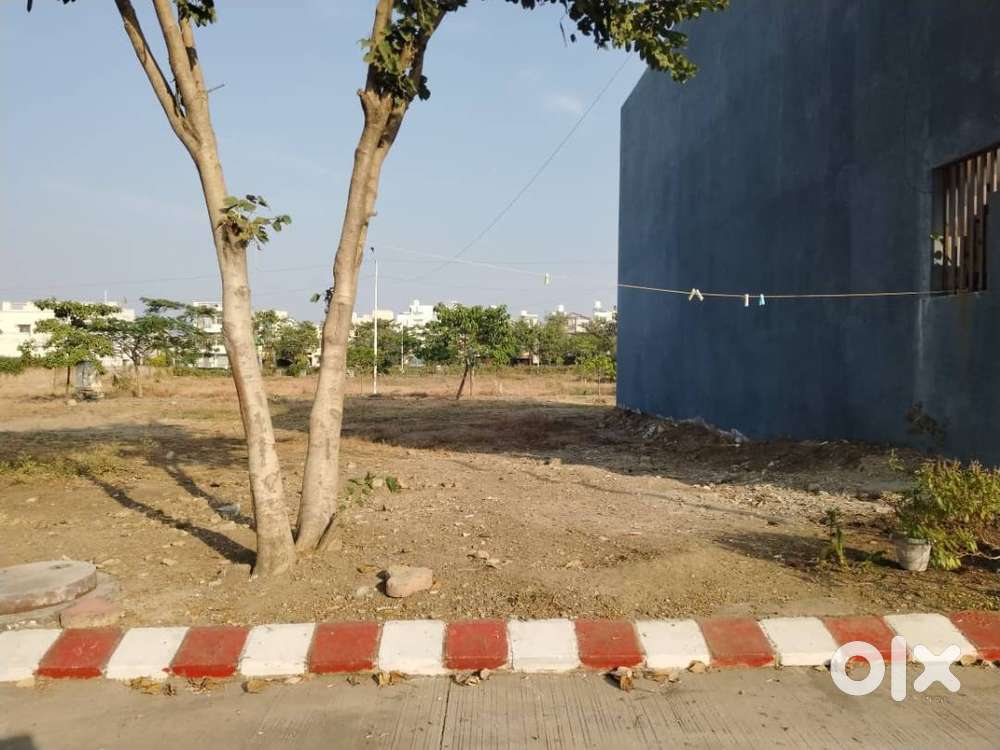 1130 sqft Garden-facing plot - near Tejaji Nagar