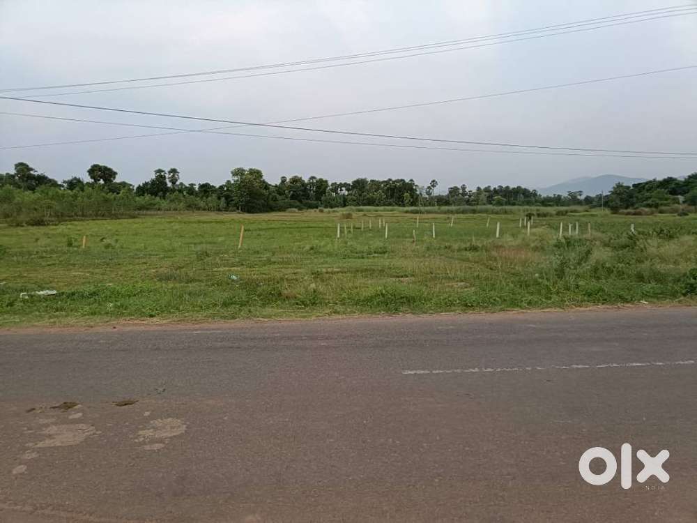 3.5 scents Roadside plot, just 3.5km from Chodavaramm