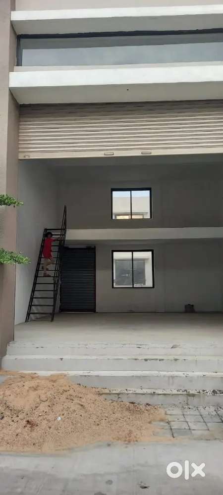 Factory available on rent