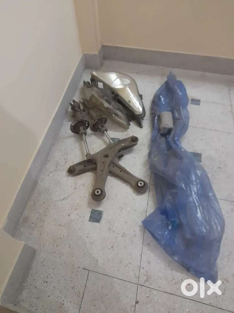 Ford Figo new model rack, suspension, joints, headlight set Rs. 11,000