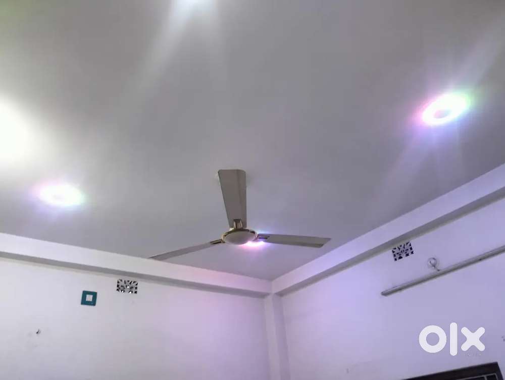 2 bad room 1 bathroom 1 toilet kitchen hall