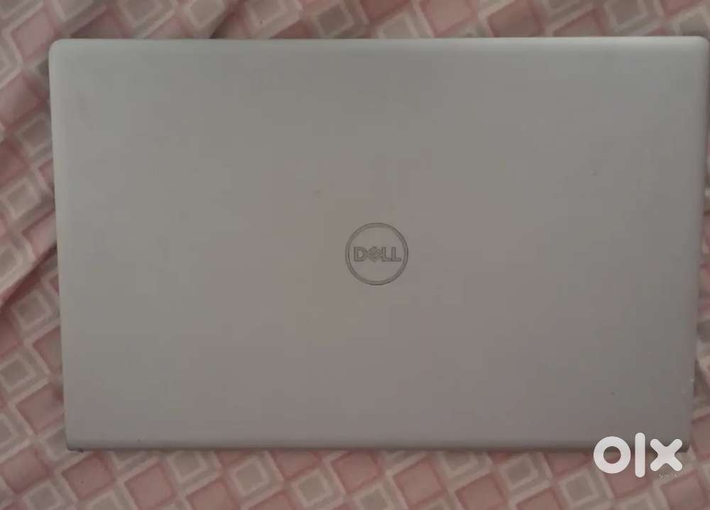 Dell Inspiron 15 3520 i3 12th generation