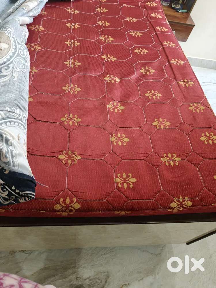 1 year old Mattress set of 2