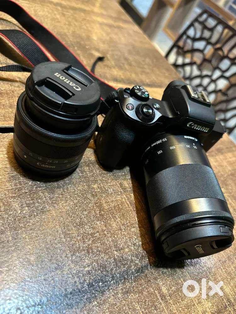 Canon EOS M50