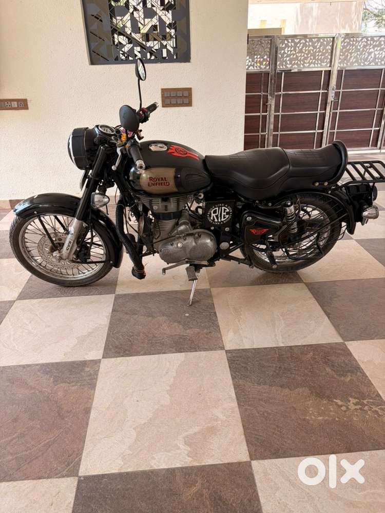 Royal Enfield Classic 350 - 2018 ( Well maintained)