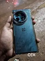Oneplus 12.  12/256gb.      Just 4 months few days old