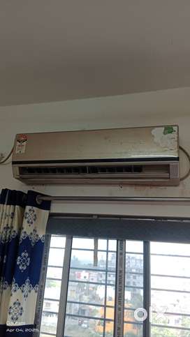 Godrej non inverter 1.5 ton 5* ac