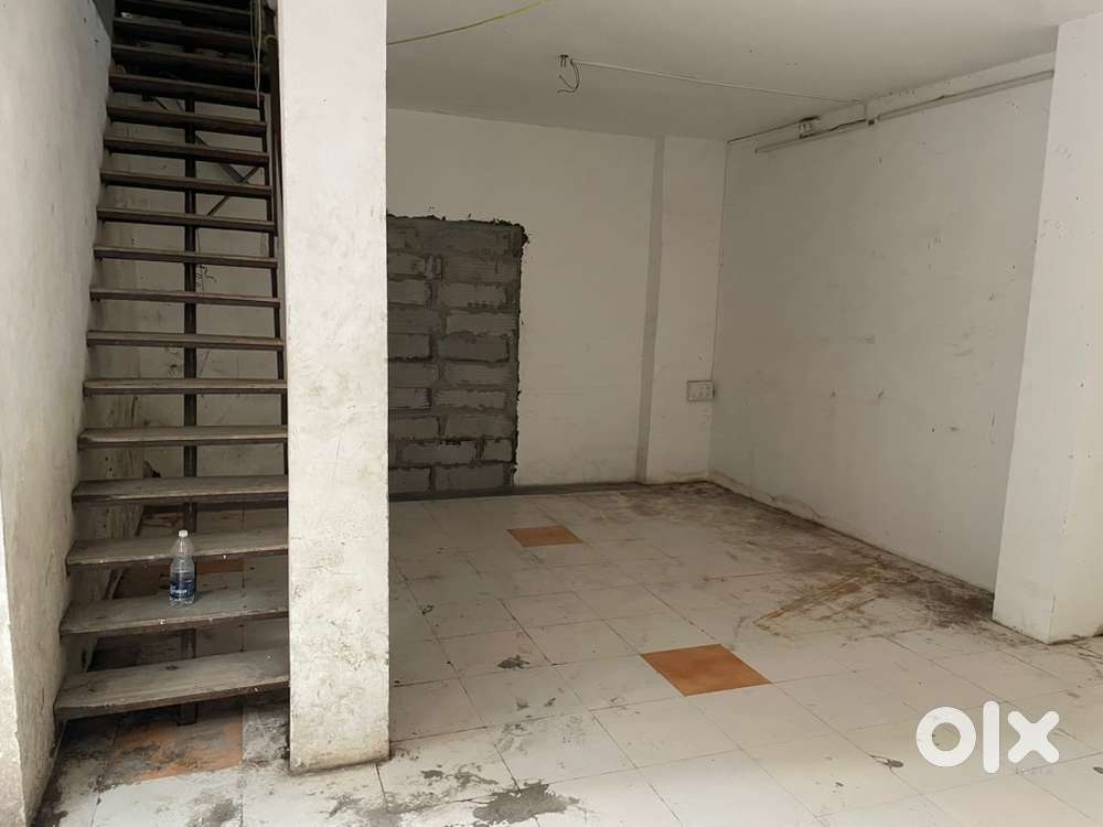 Office or warehouse for rent @ Pune Satara Road