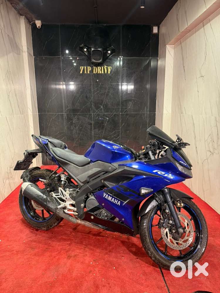 YAMAHA R15 V3 ABS /2019 BLUE
