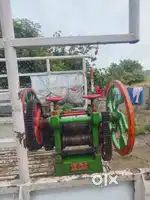 Sugarcane juice machine