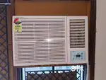 Lloyd’s AC 1.5 ton 5 months old ( 5 year company warranty)