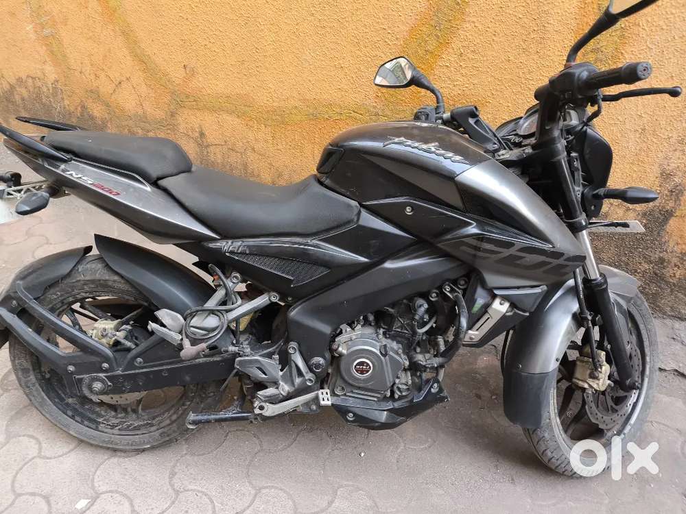 Bajaj Pulsar NS200