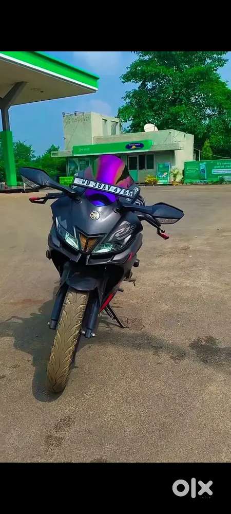 New condition pe hai bike kuch problem nehi bike phele ake chalak deko