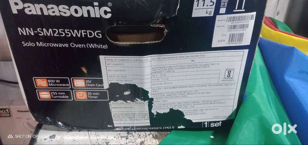 Panasonic solo microwave oven (white) new