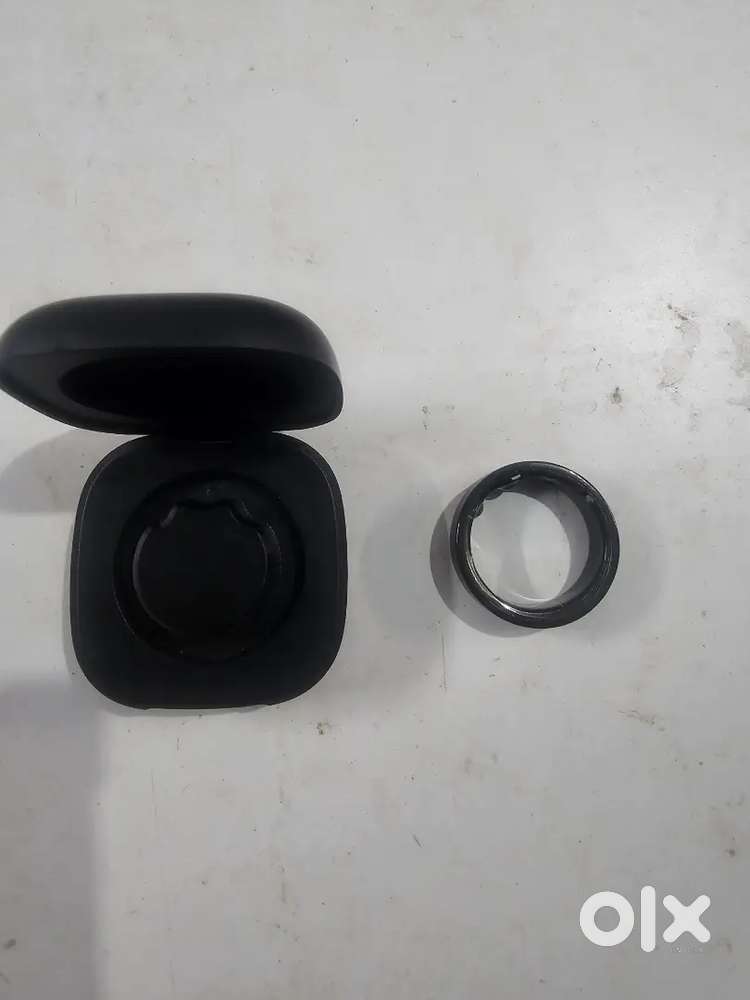 Gabit Smart Ring 2 months old in best new condition