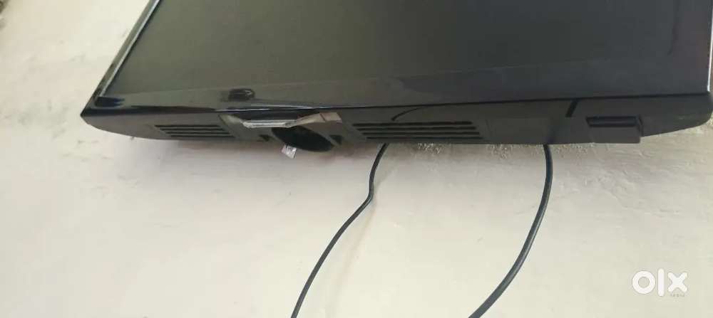 Samsung TV 24 inch 2017