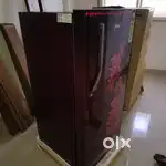 फ्रिज विकणे आहे