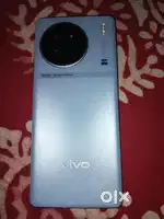 vivoX90  – Looks & Works Like New!
