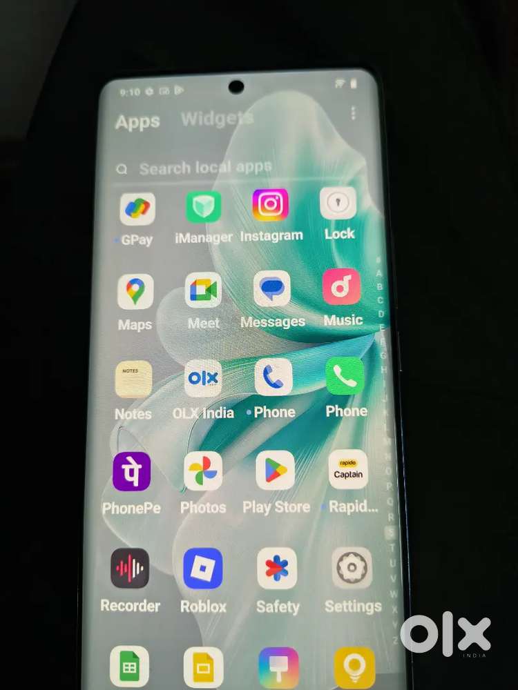 V30e 8/128 display problem hai