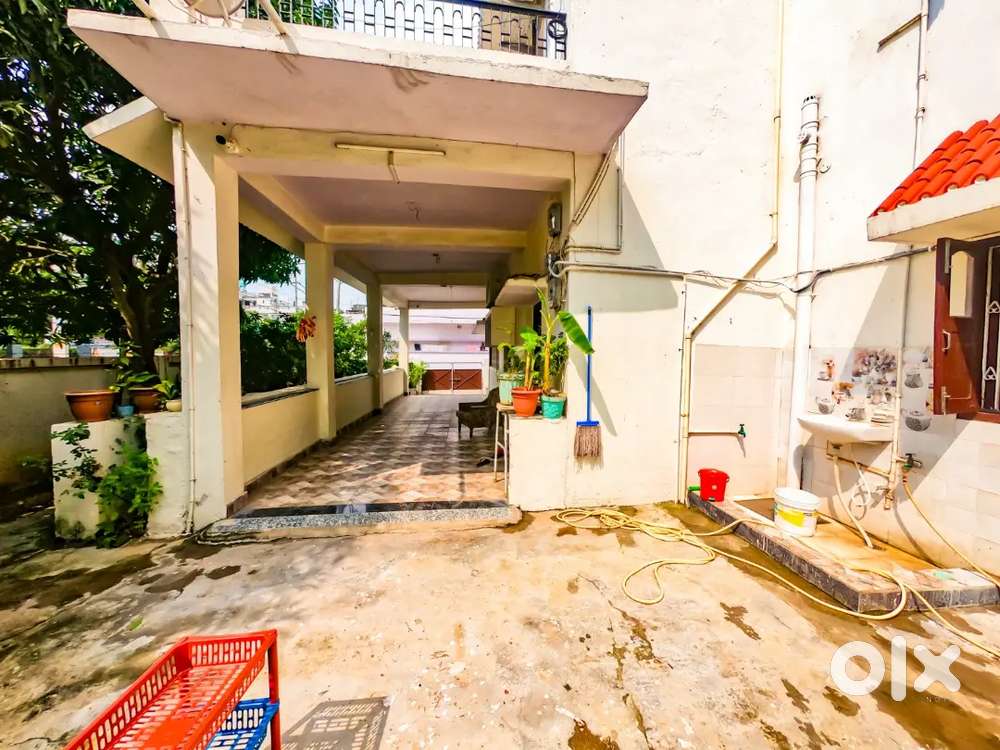 2BHK newly luxurious flat for rent near malahi pakri metro station