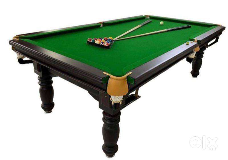 pool table,snooker table