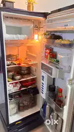 Whirlpool fridge in very good condition