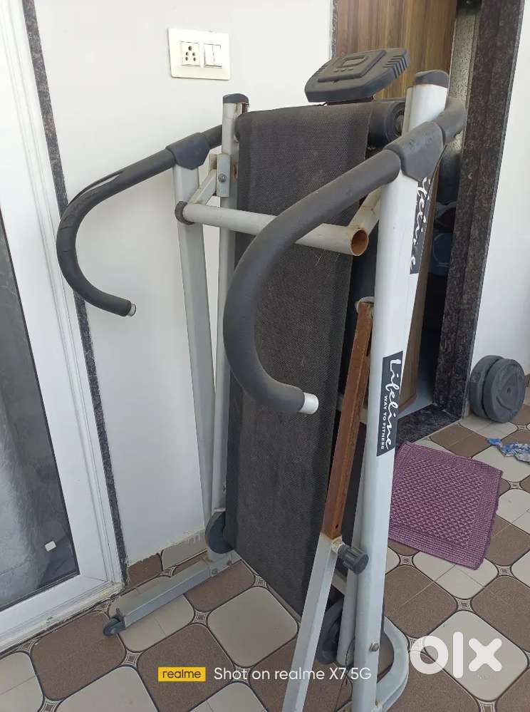 Treadmil  machine to sell