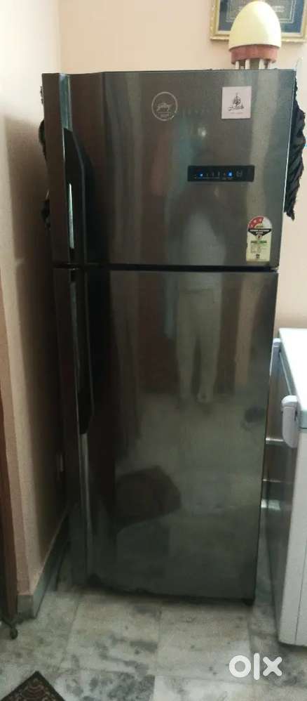331 ltrs storage volume 301 Lt s, Godrej eon refrigerator.