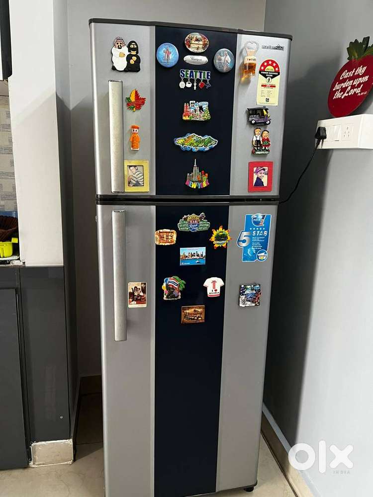 Whirlpool 5 star 2 door Fridge