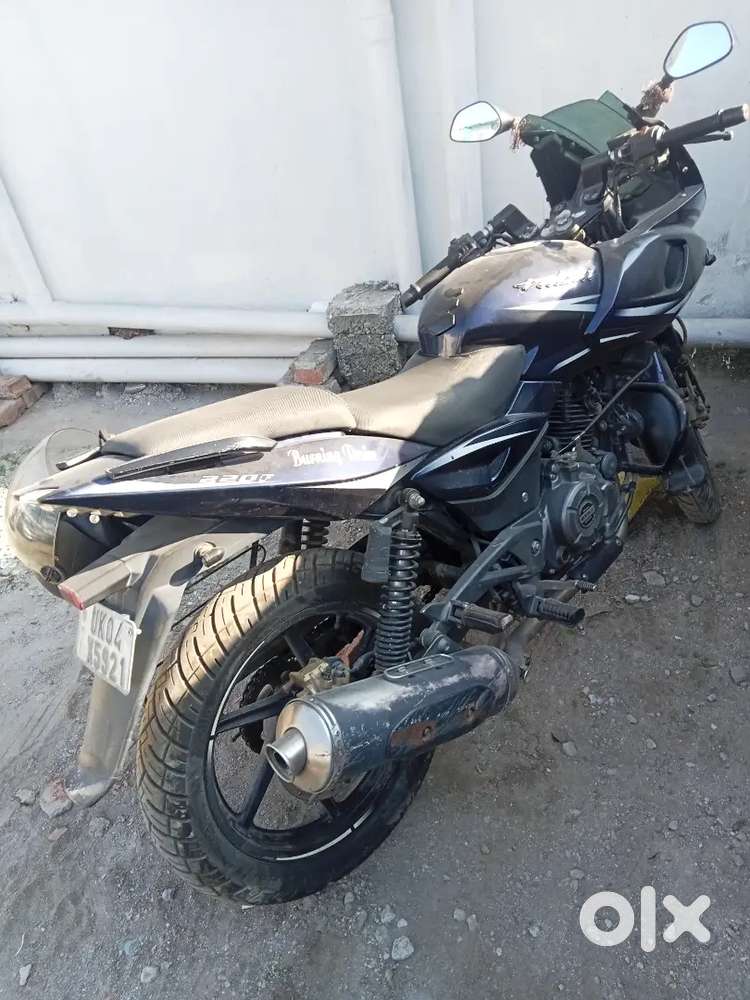 Pulser 220F A1 condition